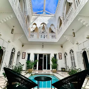 3* Riad Dreams